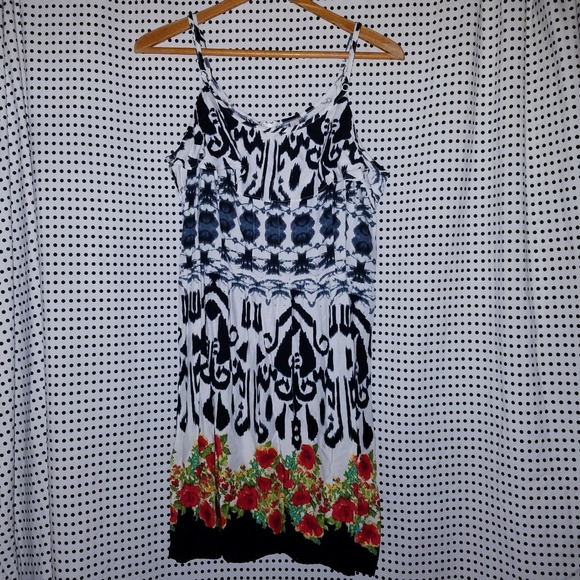 Xhilaration Dresses & Skirts - Black & white dress Xhilaration Dresses & Skirts - Black & white dress